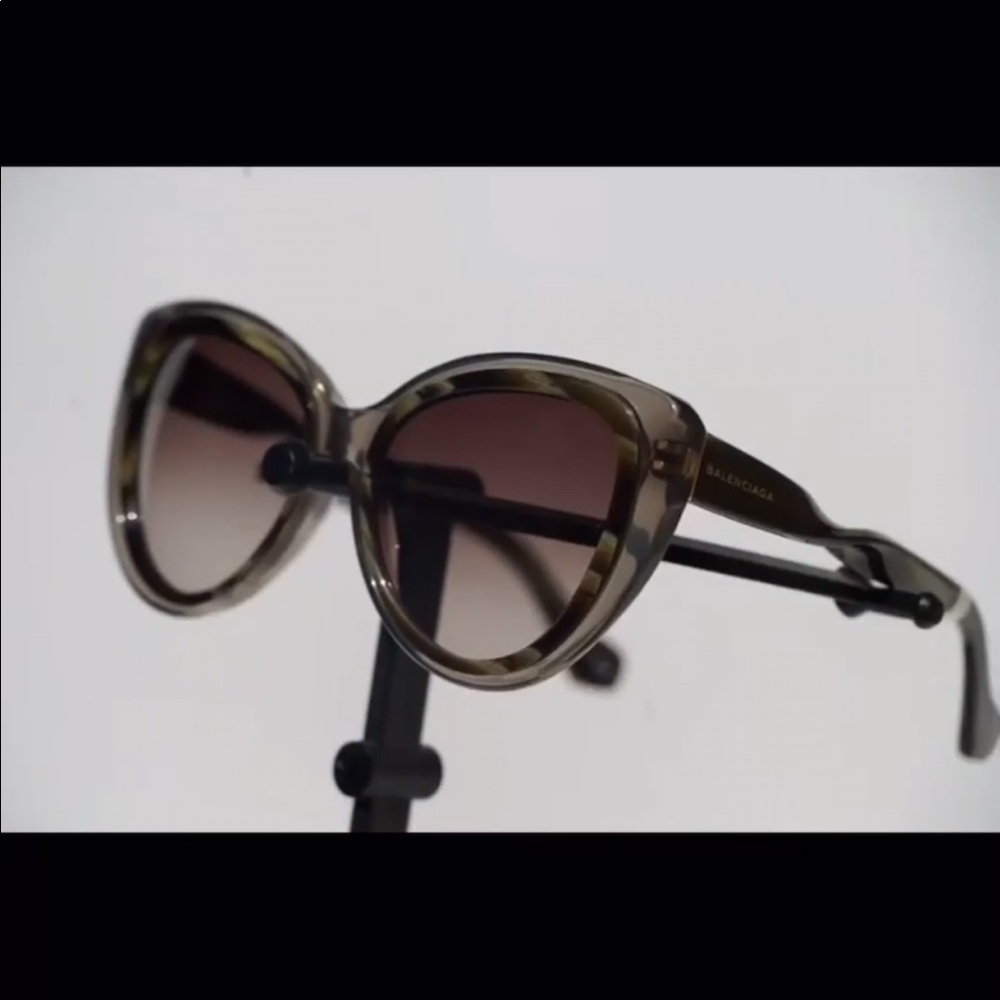 Brand New Designer Sunglasses- BALENCIAGA